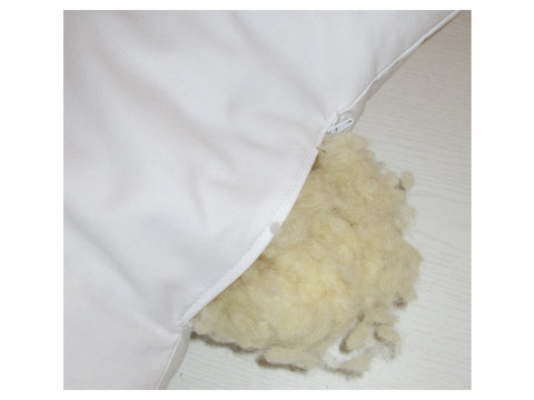 Bonatura wool pillow (sheep wool)