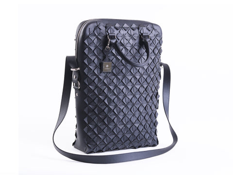 Cube bag - black leather