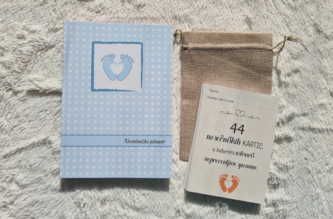 COMPLETE Pregnancy Planner and milestone cards for pregnant women