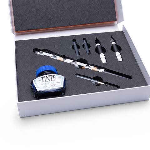 Calligraphy set